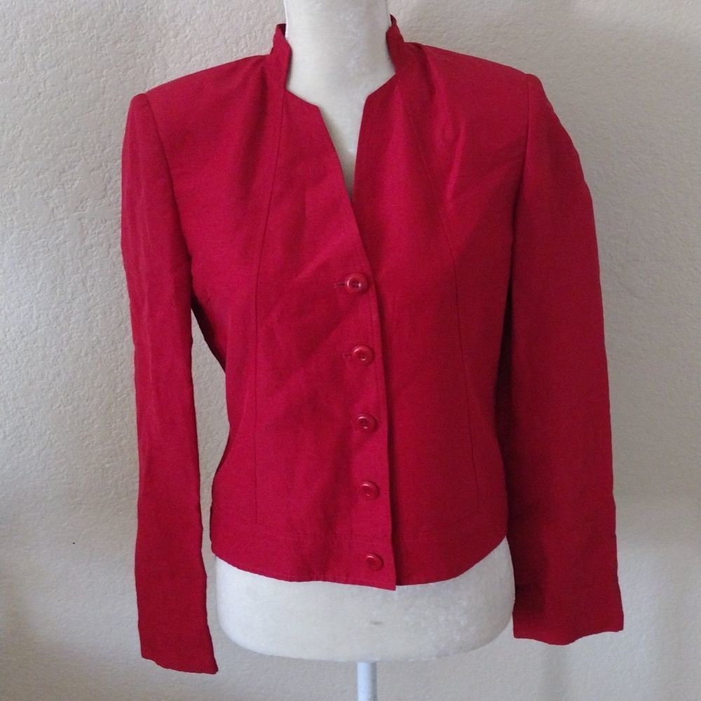 Elegant Red Women's Blazer